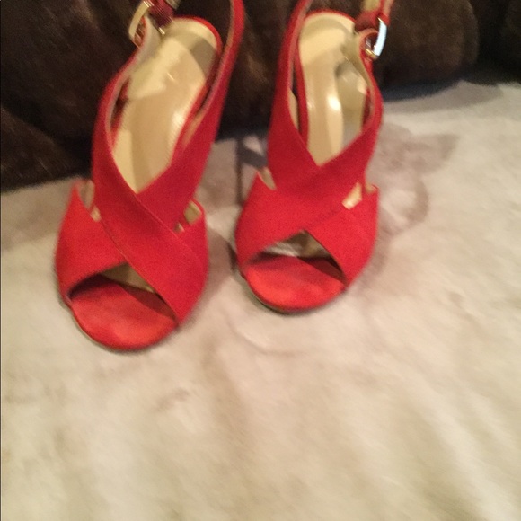 Shoes - Picture 3 of 3